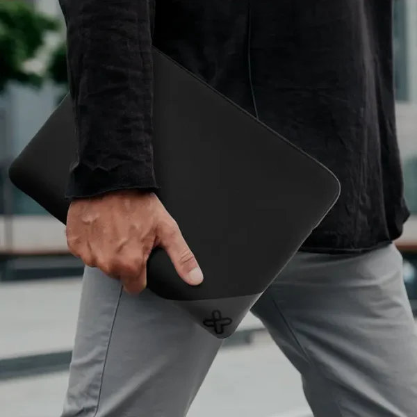KlipXtreme NeoActive Black — Funda para laptop de hasta 15.6″ - Imagen 2