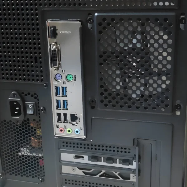 NSX Gaming PC 5050 —  AMD R5 5600X | 16GB | RTX 5050 | SSD 1TB | Windows 11 Home | Teclado y mouse - Imagen 5