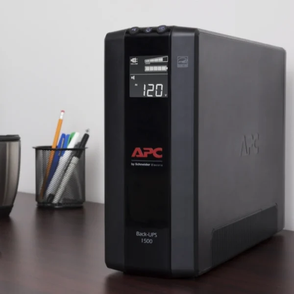 APC BX1500M — UPS 1500VA, 120V, 900W, 10 tomas de salida, AVR, interfaz LCD - Imagen 2
