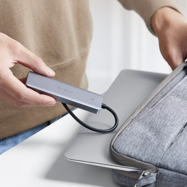 UGREEN CM219 — Hub 4 puertos USB 3.0, con puerto de alimentación USB-C, gris | 70336 - Imagen 5